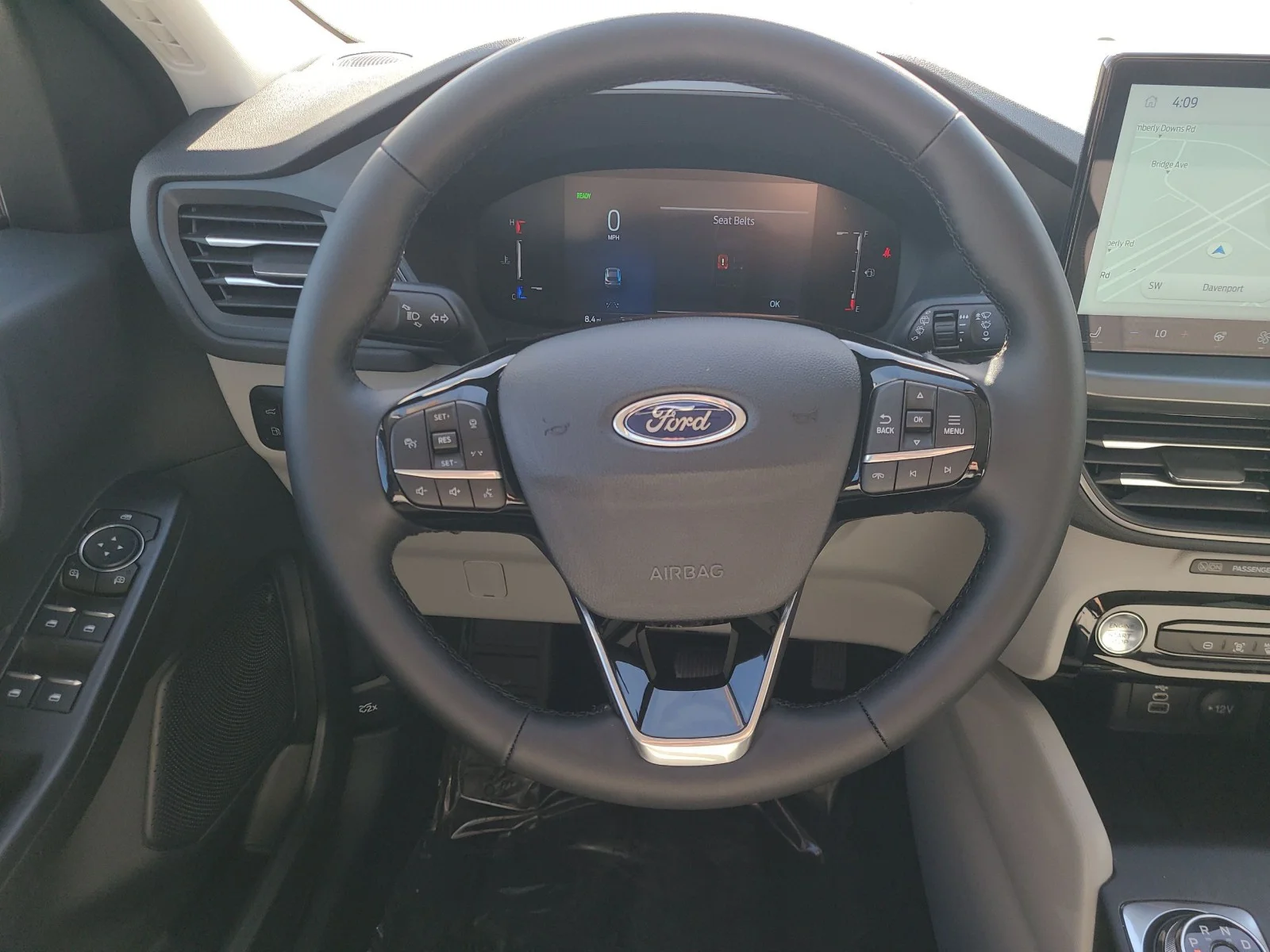 2025 Ford Escape Plug-in hybrid PHEV - Photo 16