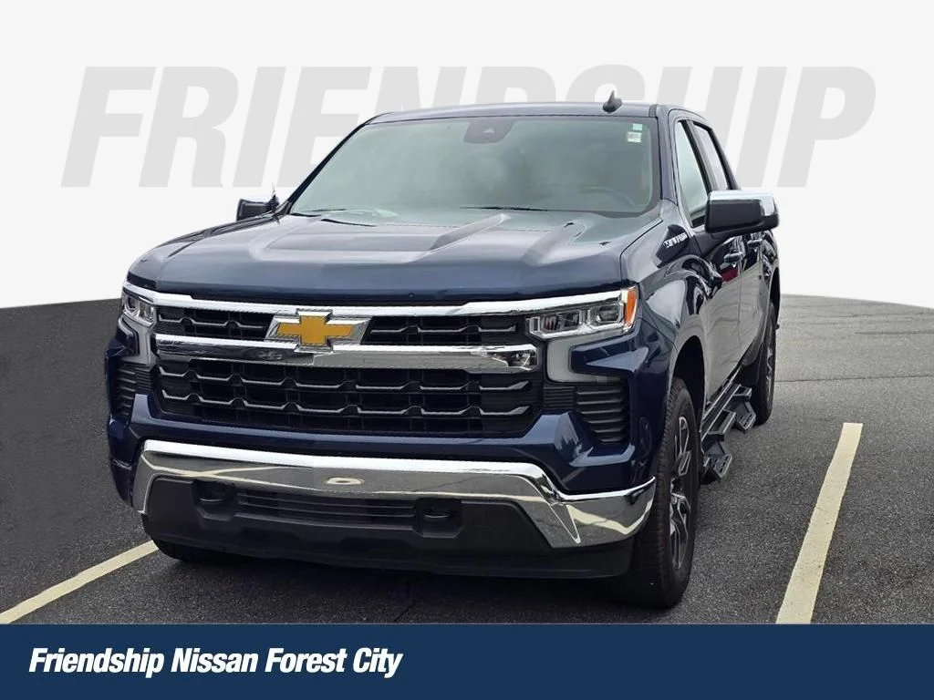 Used 2022 Blue Chevrolet LT image 1