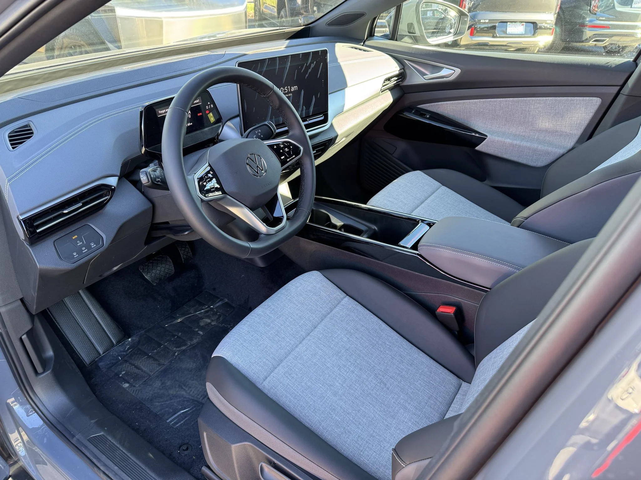 New 2026 Pure Gray Volkswagen Pro image 16