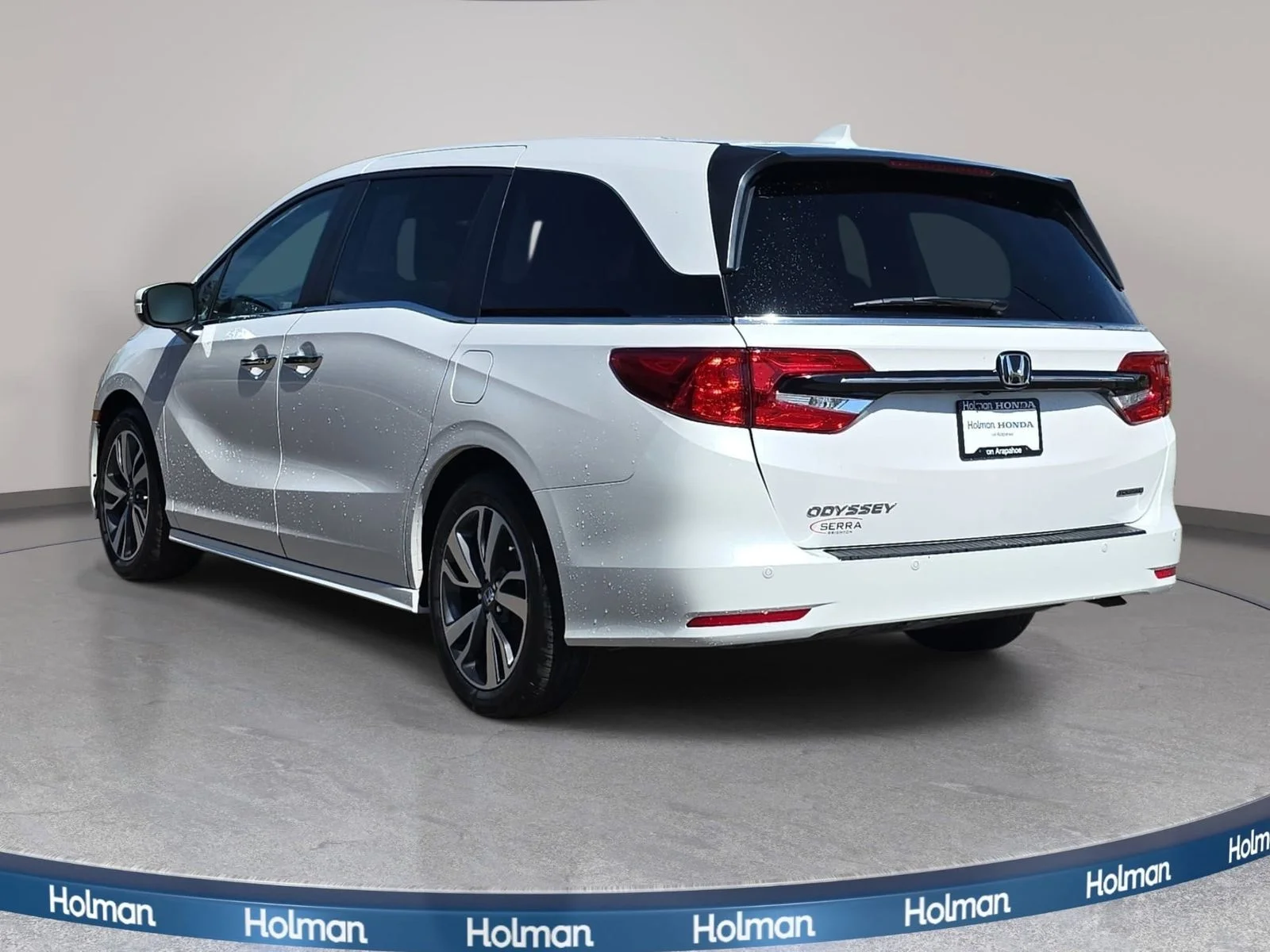 Used 2023 Platinum White Pearl Honda Touring image 8