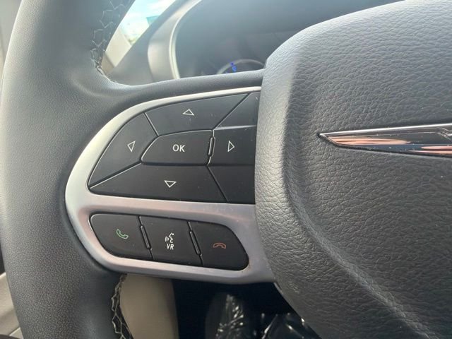 Certified Used 2023 Gray Clearcoat Chrysler Touring L image 14