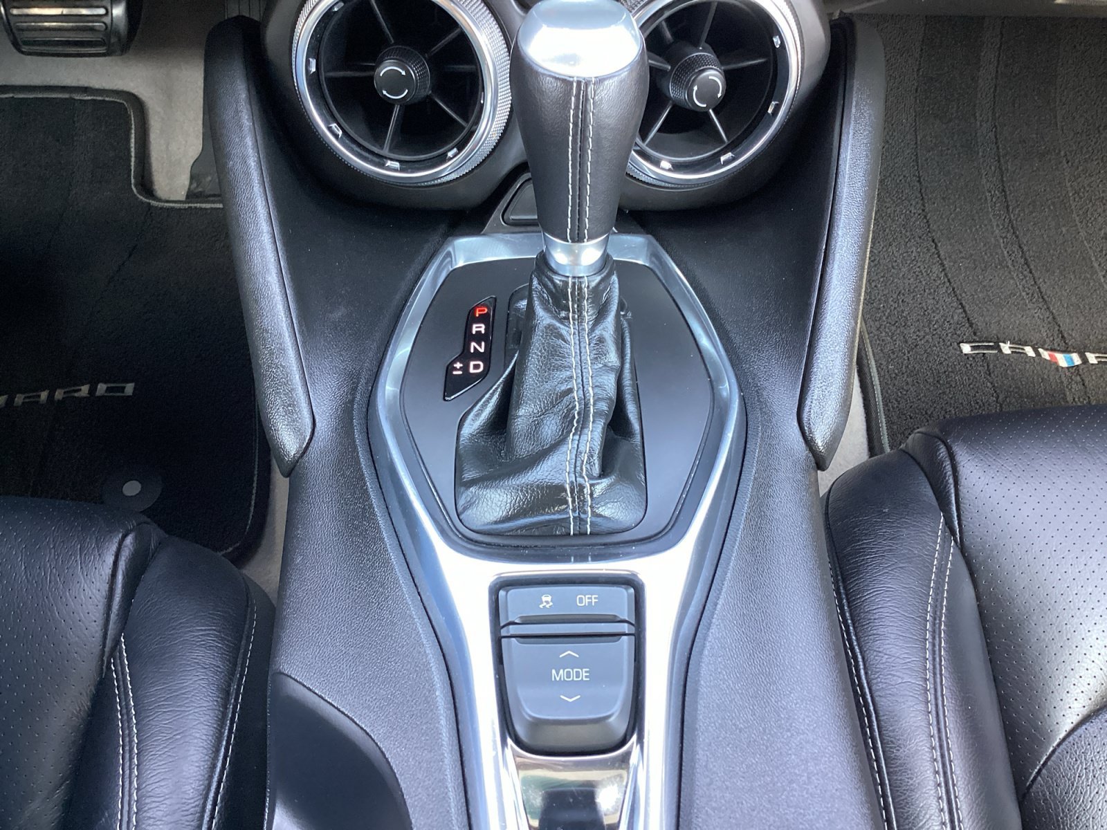 Used 2020 RIVERSIDE BLUE METALLIC Chevrolet 1LT image 22