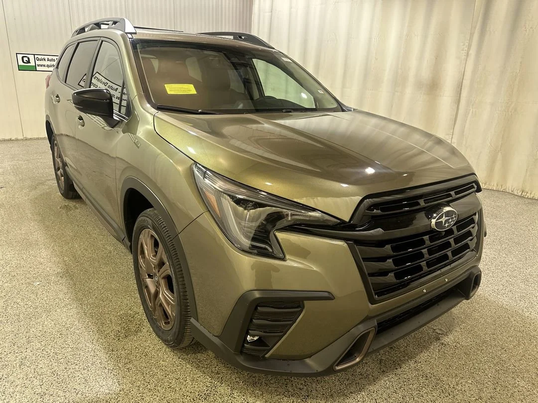 New 2026 Autumn Green Metallic Subaru Limited Bronze Edition image 1