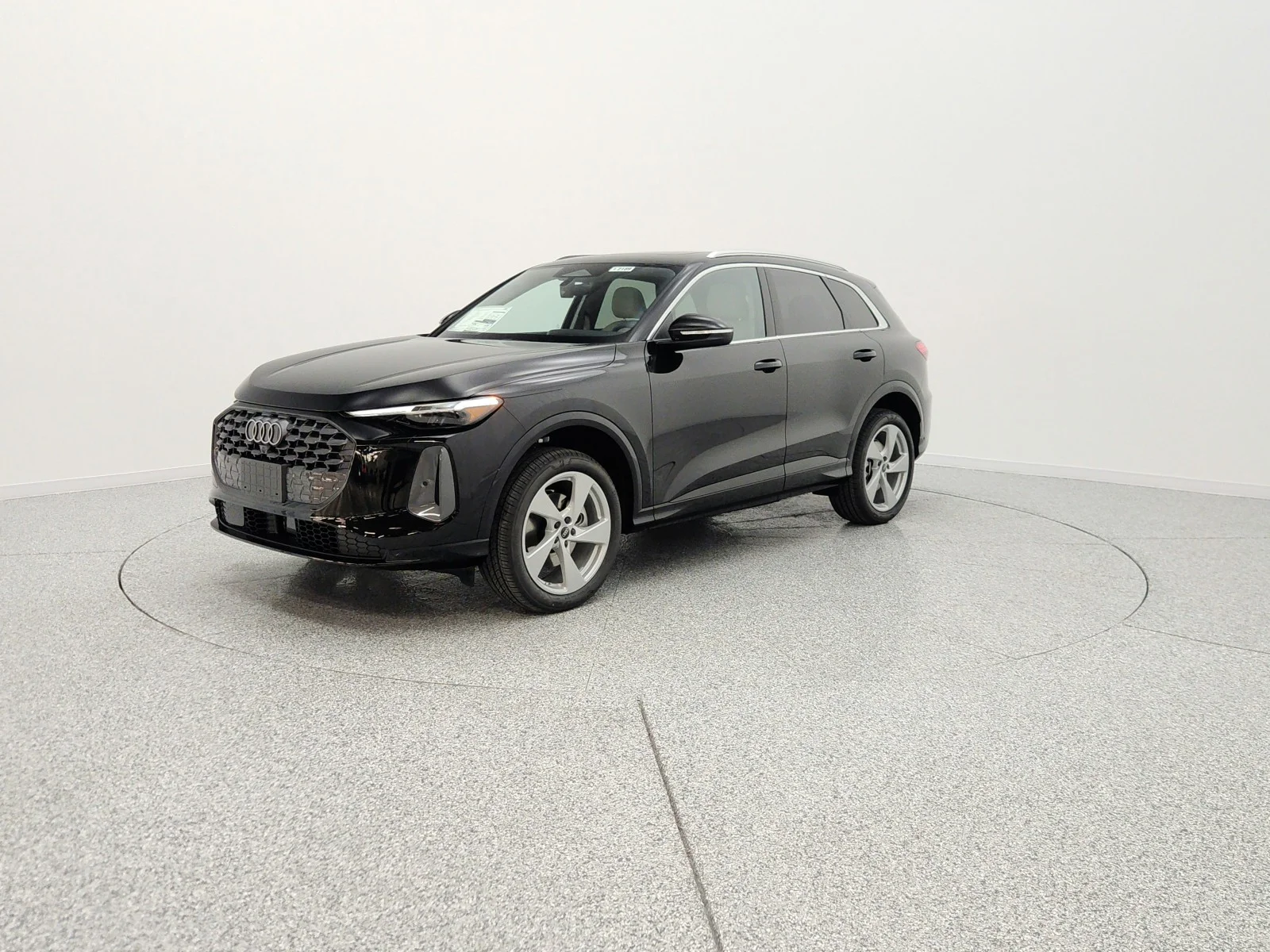 2026 Audi Q5 Premium Plus quattro's photo