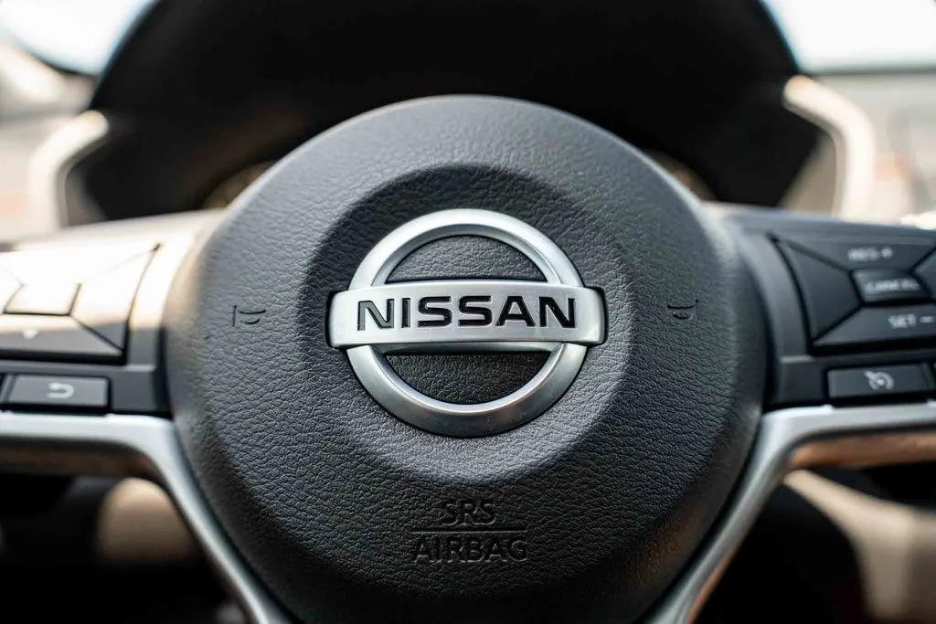 Used 2022 Orange Nissan 2.0 SR image 14