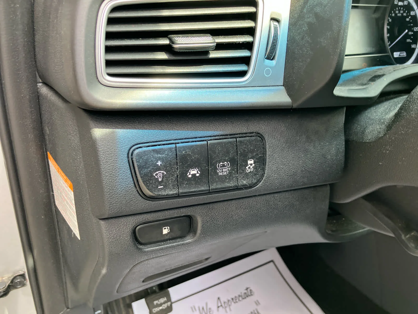 Used 2018 Silky Silver Kia LX image 9
