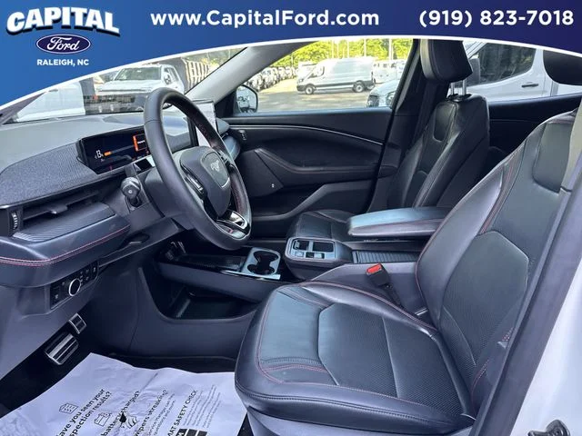 Used 2025 White Ford Premium image 20