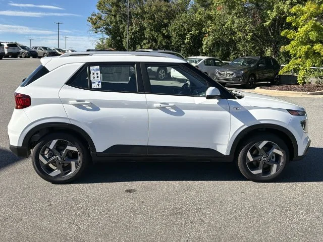 Used 2026 White Hyundai SEL image 14