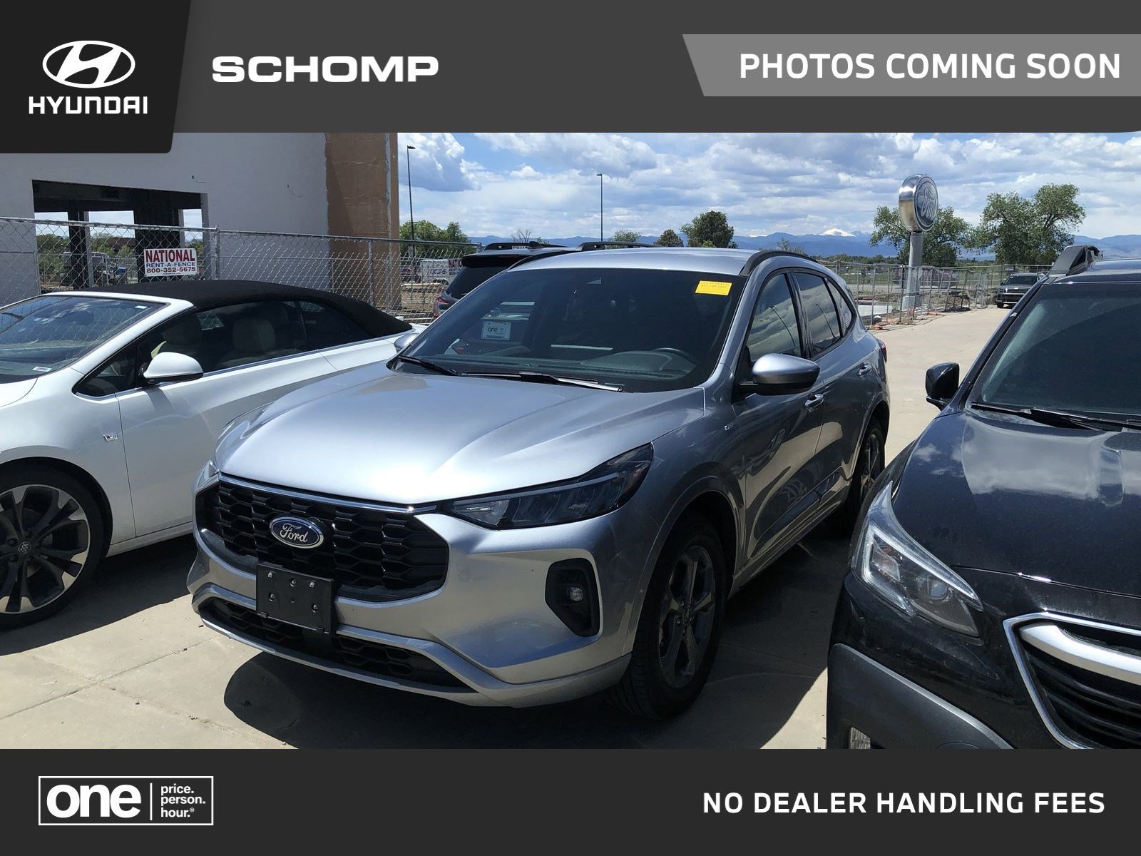 2023 Ford Escape ST-Line Select AWD Hybrid's photo