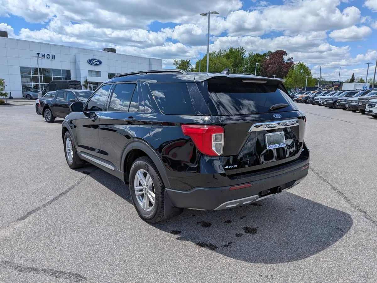 Used 2023 Black Ford Xlt 4wd image 9