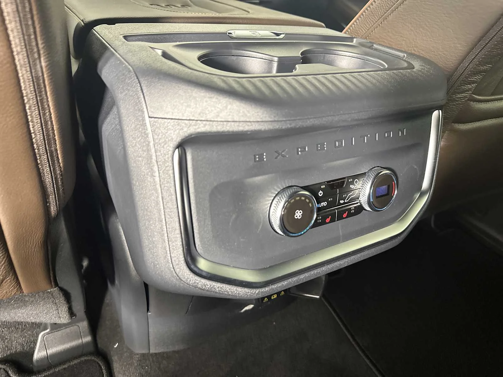 New 2027 Star White Metallic Tri-Coat Ford King Ranch image 25
