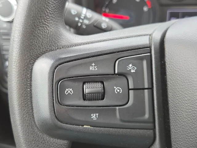 Used 2025 Summit White GMC Pro image 12