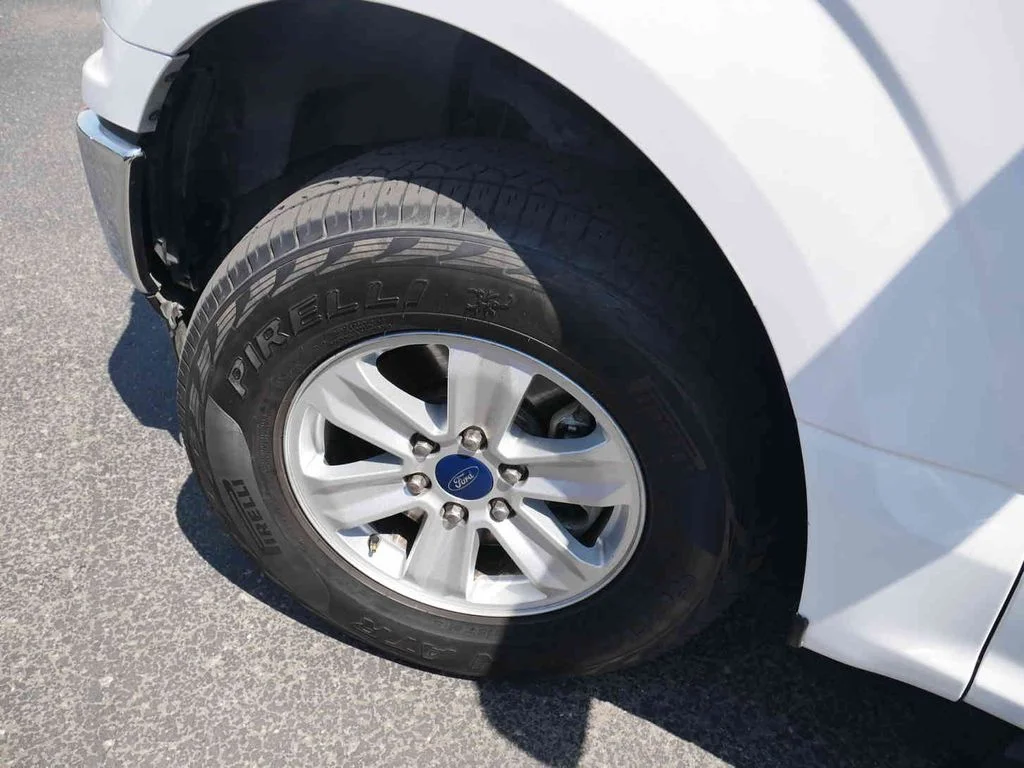 Used 2019 White Ford XLT image 12
