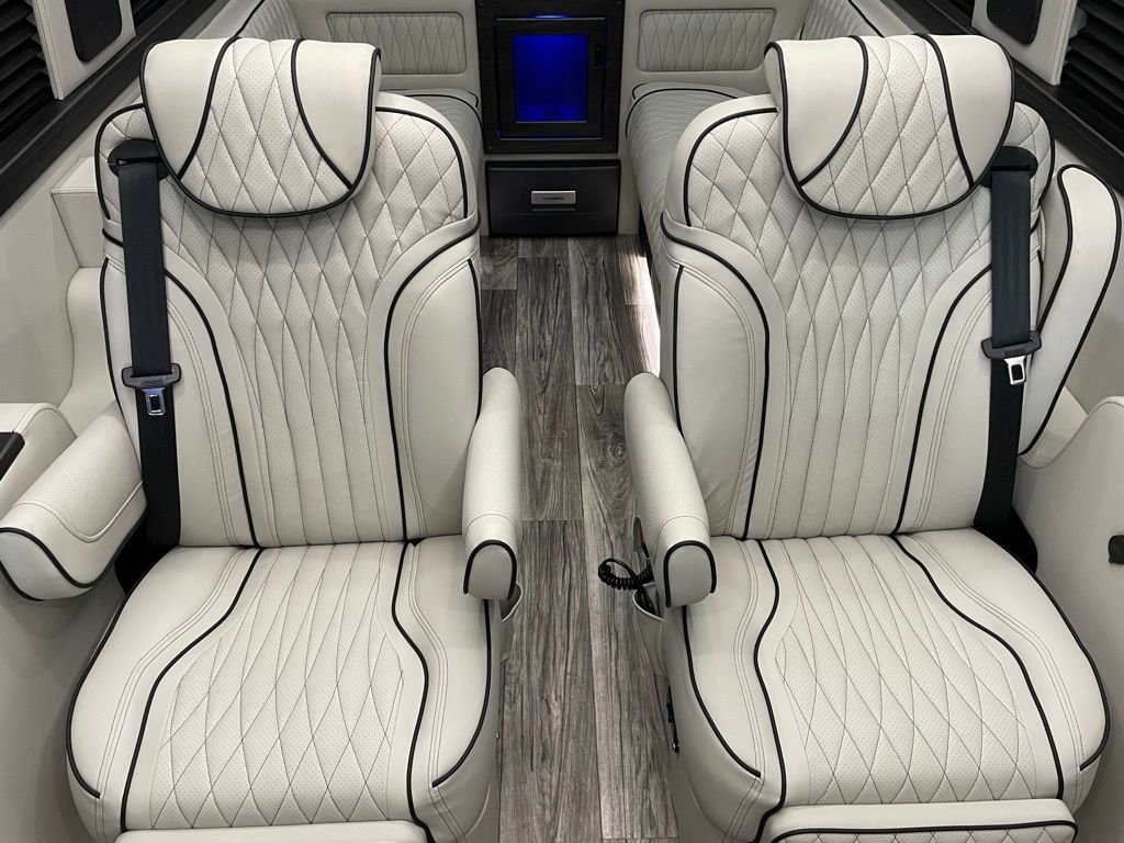 2024 Mercedes-Benz Sprinter Cargo Van Base - Photo 37