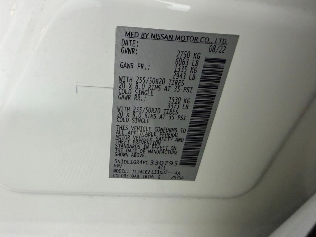 Used 2023 White INFINITI Sensory image 32
