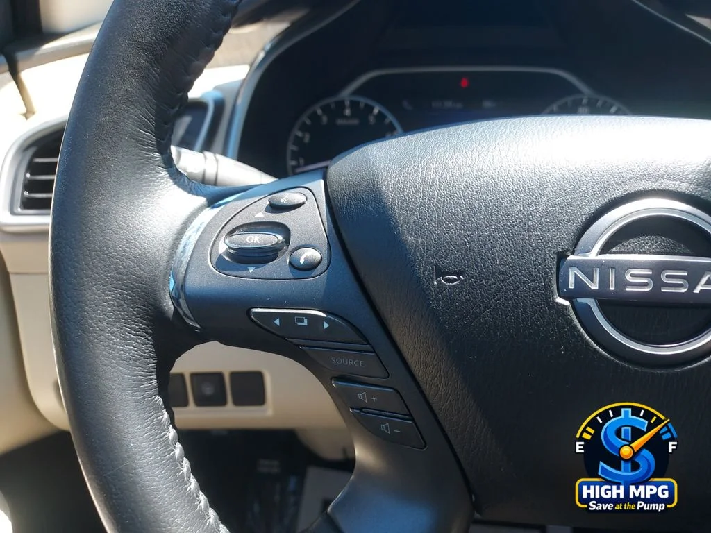 Used 2023 Black Nissan SV image 17