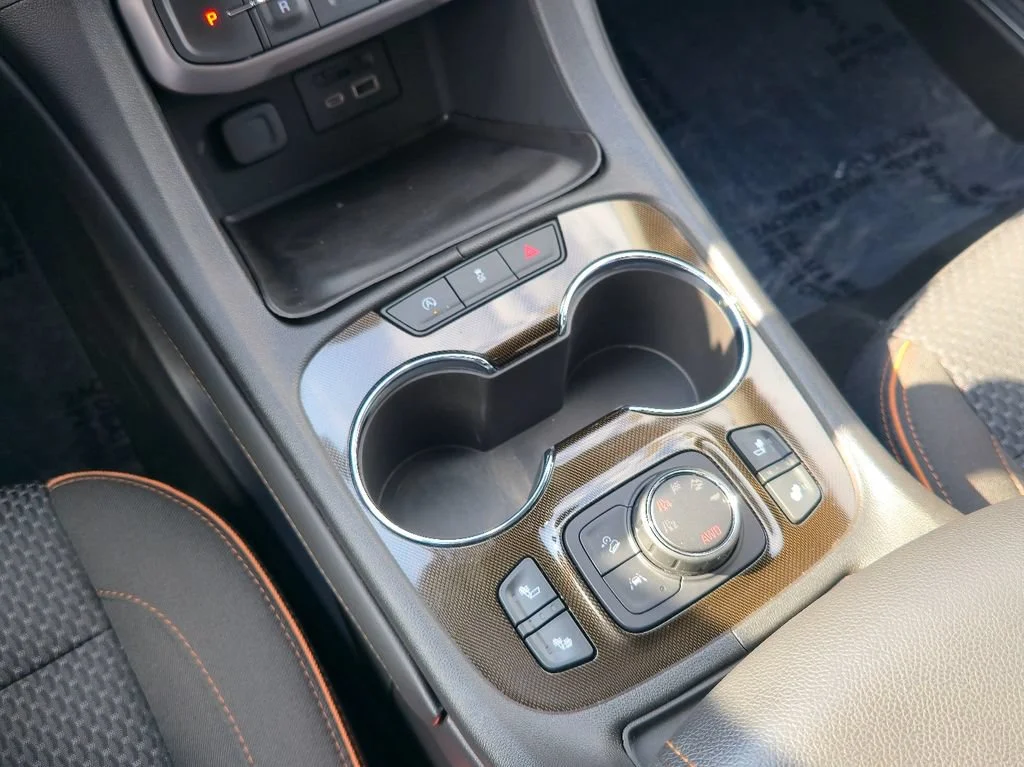 2023 GMC Acadia AT4 - Photo 18
