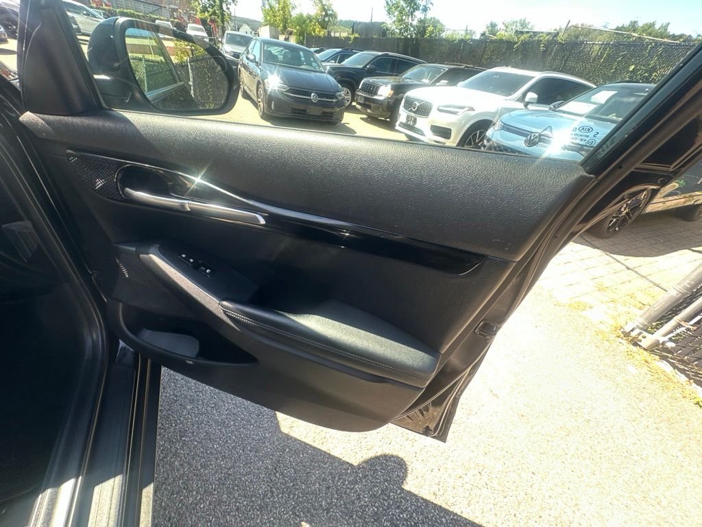 Used 2021 Black Kia EX image 34