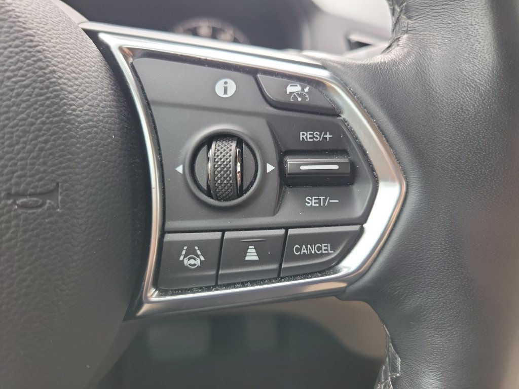 Used 2023  Acura Advance Package image 14