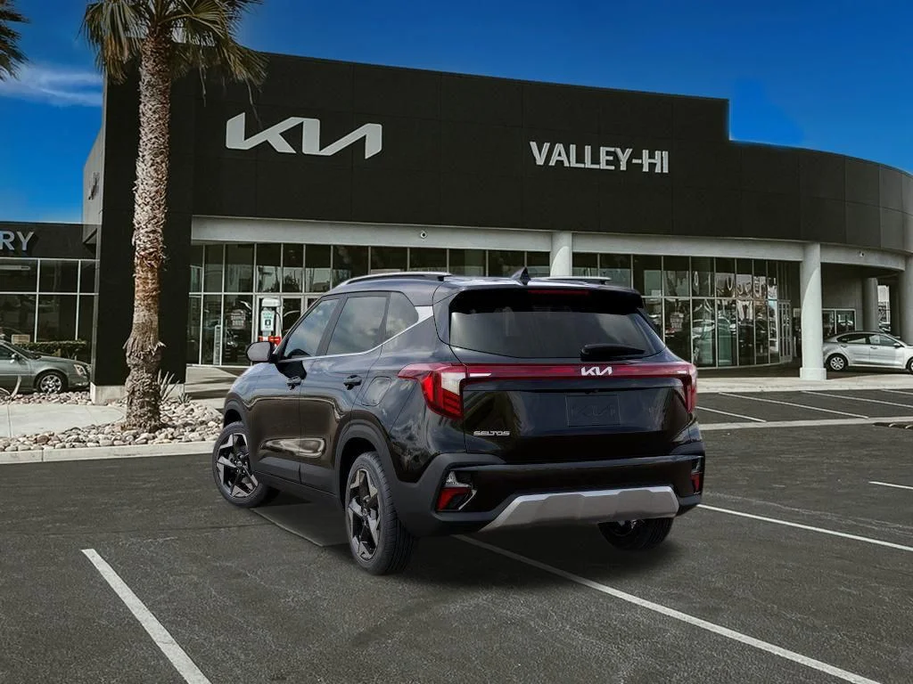 New 2026 Fusion Black Kia EX image 4