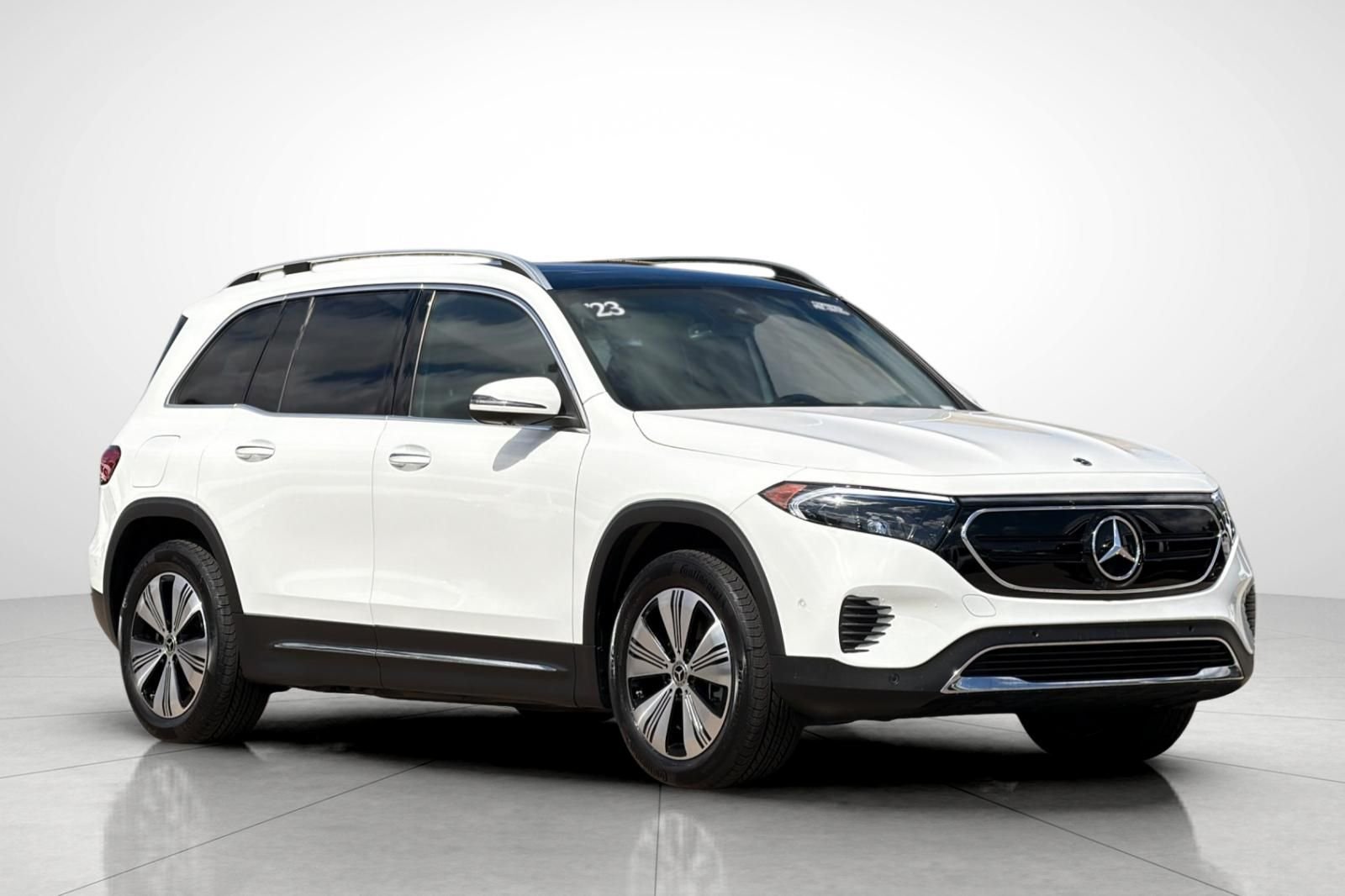 Certified Used 2023 White Mercedes-Benz 300 image 28