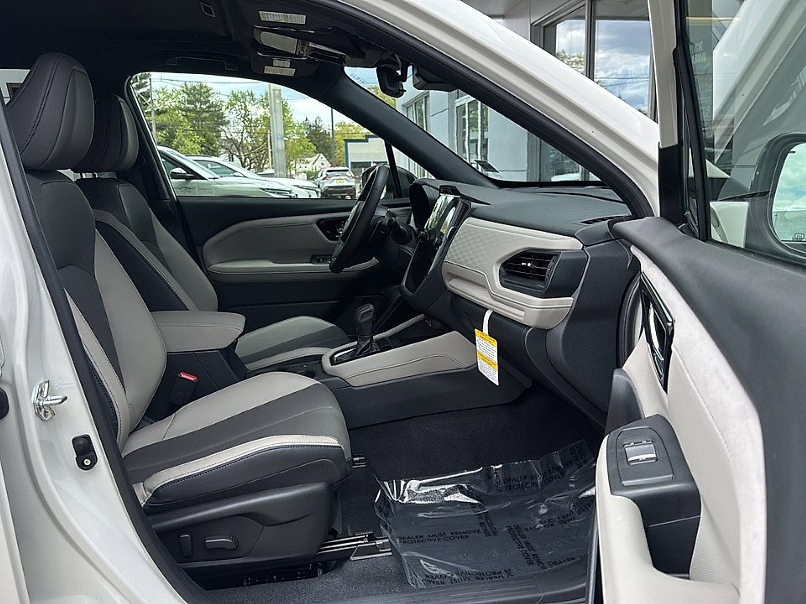 Used 2025 Crystal White Pearl Subaru Limited Hybrid image 14