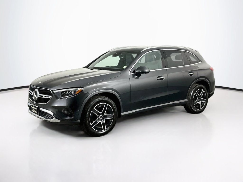 Used 2026 Gray Mercedes-Benz GLC 300 image 2