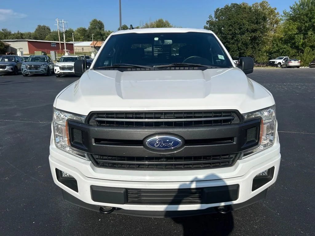 Used 2019 Oxford White Ford XLT image 2