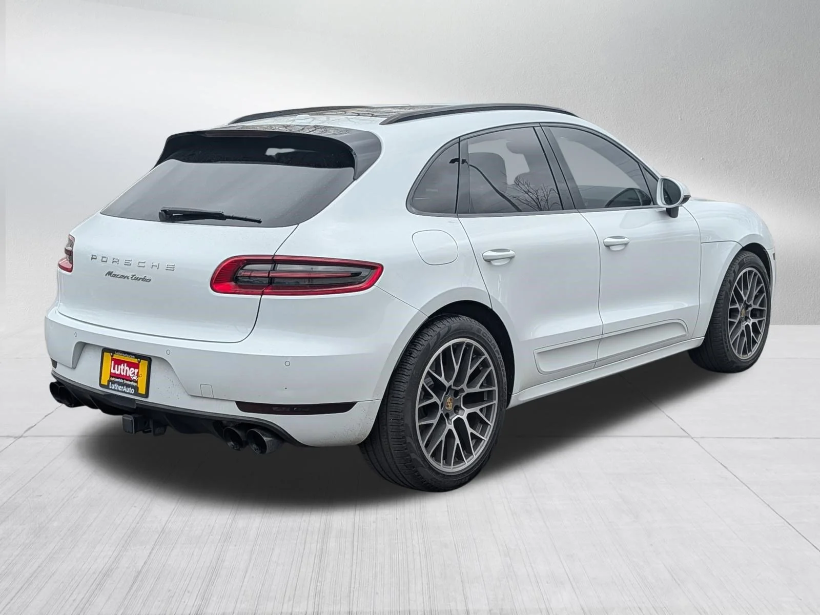 2018 Porsche Macan Turbo - Photo 7