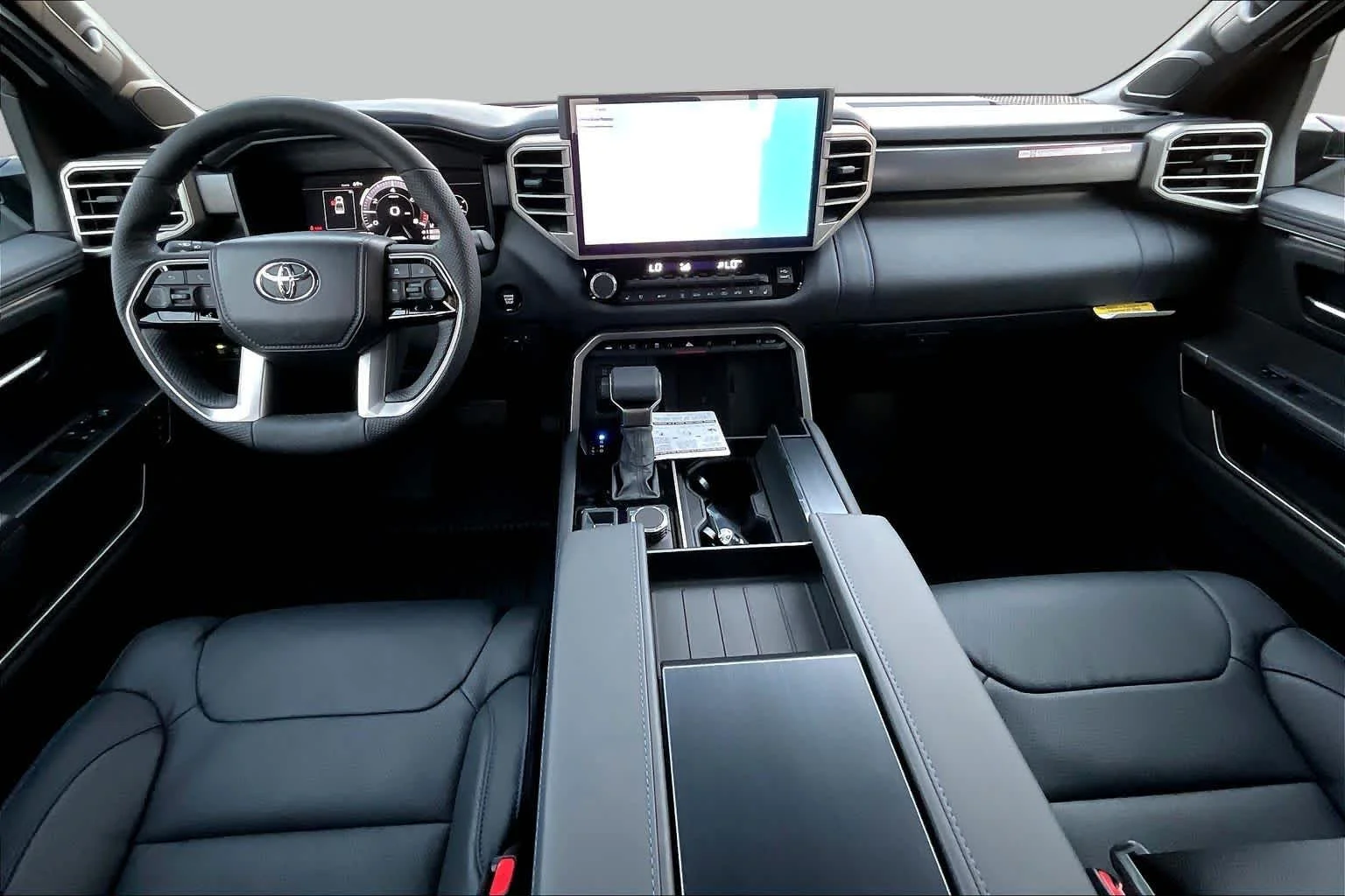 New 2026 Wind Chill Pearl Toyota Platinum image 5