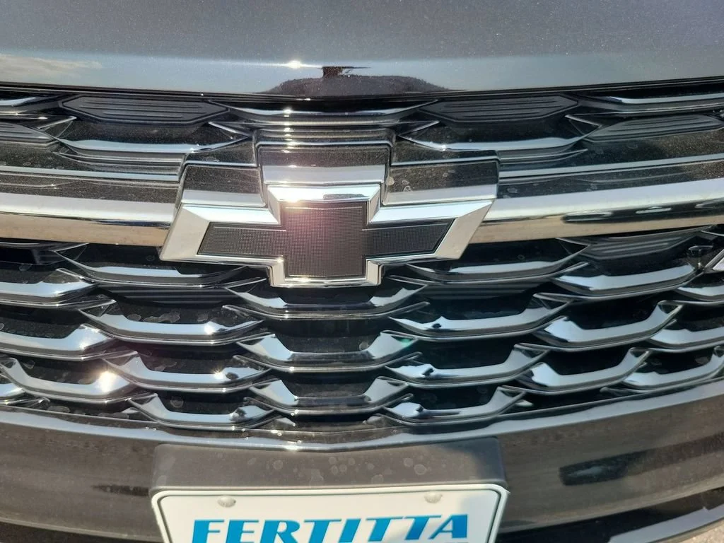 New 2026 Mosaic Black Metallic Chevrolet 2RS image 31
