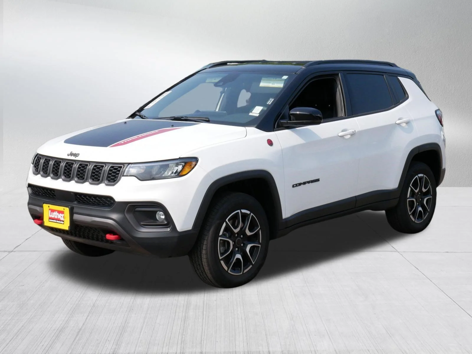 Used 2025 Bright White Clearcoat Jeep Trailhawk image 3