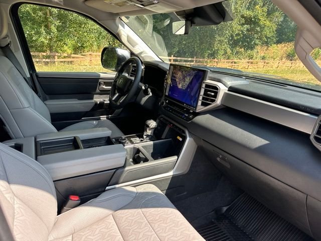 2022 Toyota Tundra Limited - Photo 25