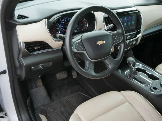 2023 Chevrolet Traverse Premier - Photo 20