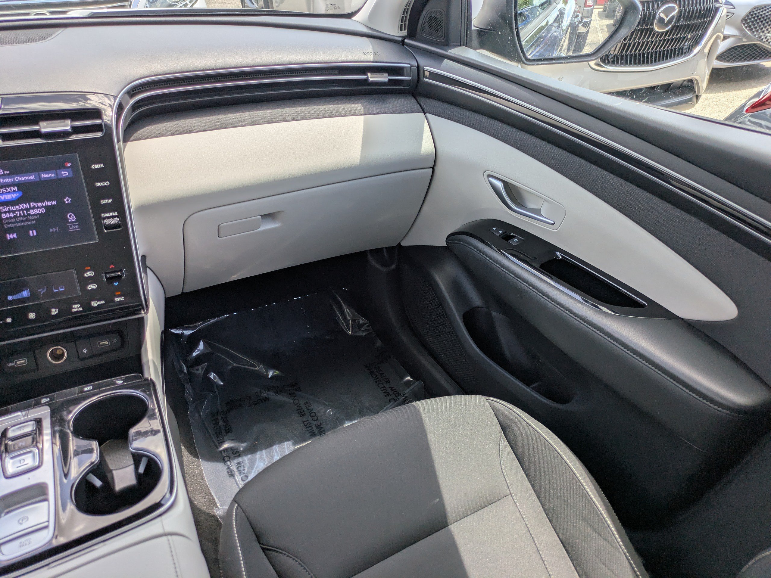 Certified Used 2022 Amazon Gray Hyundai SEL Convenience image 15