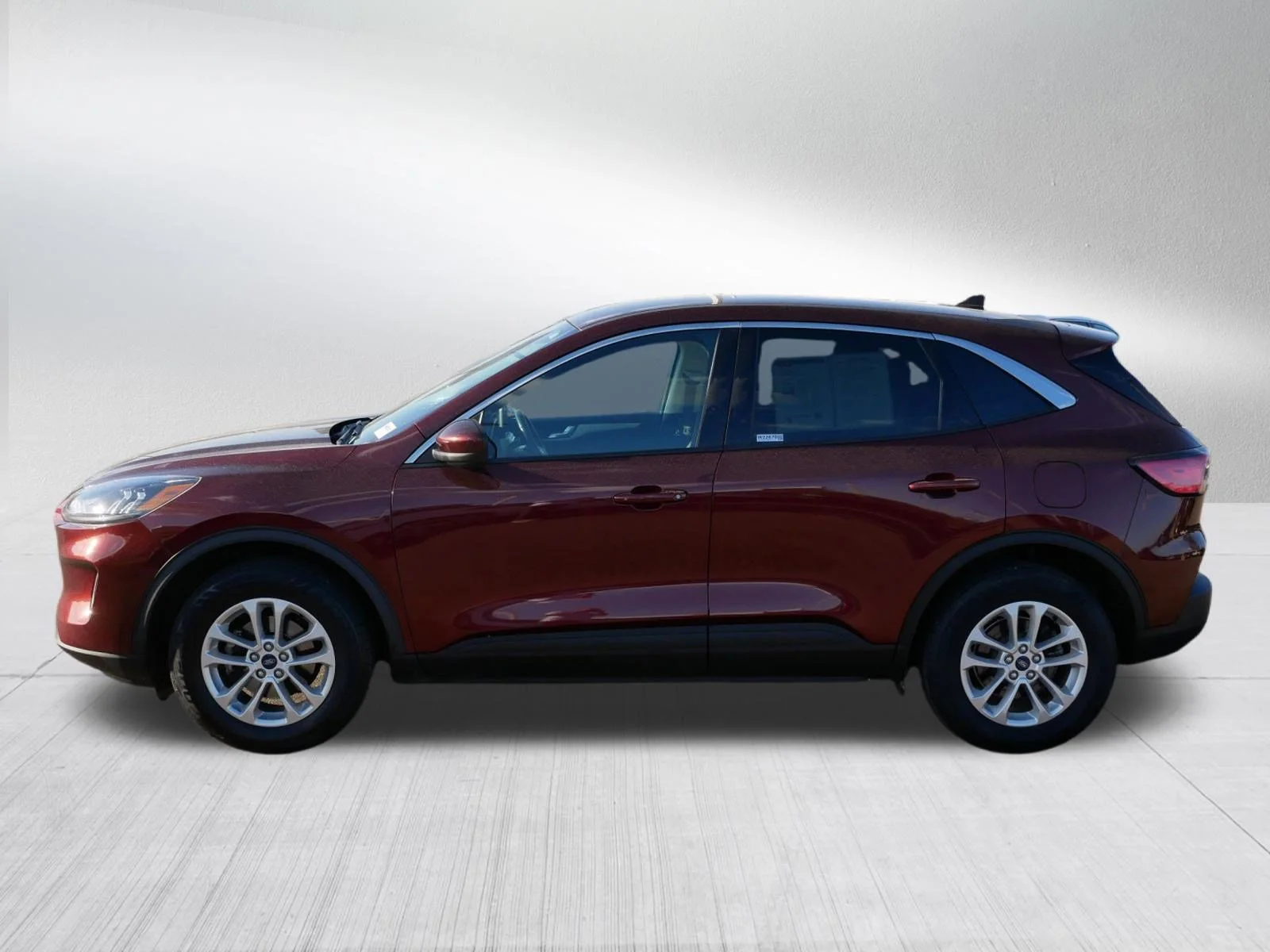 Used 2021 Bronze Fire Ford SE image 4