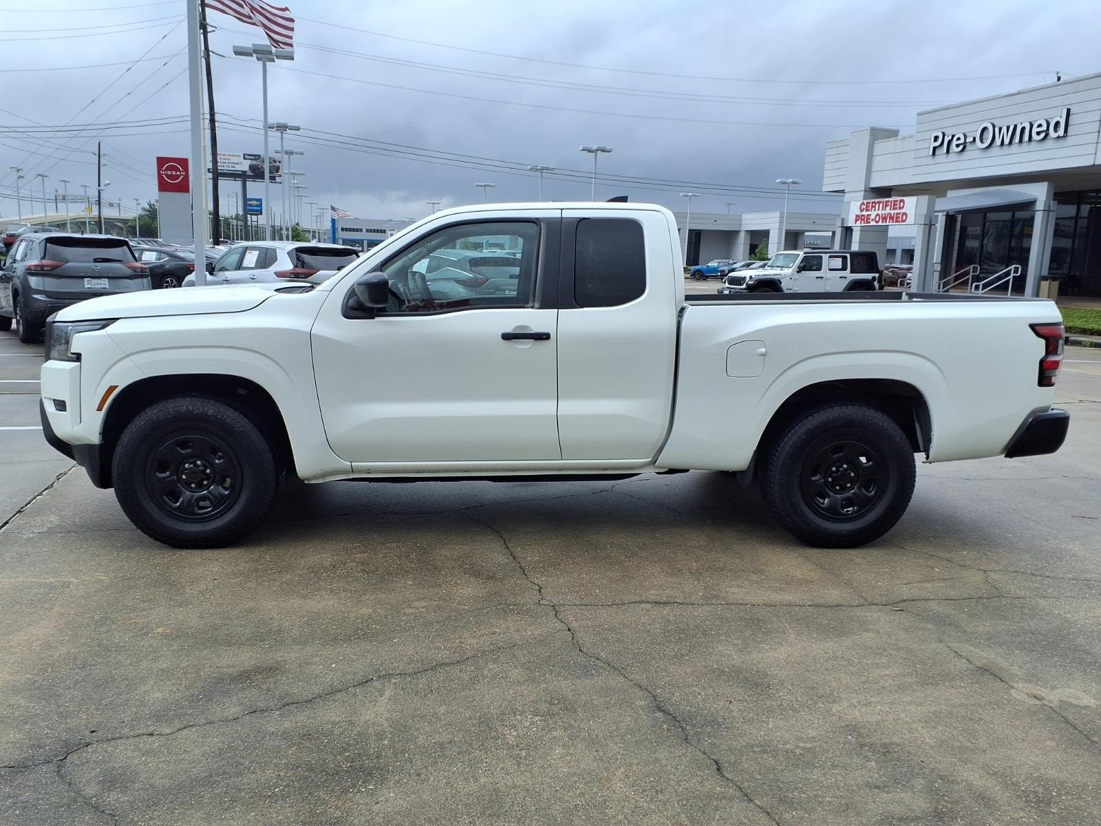 2024 Nissan Frontier S - 7