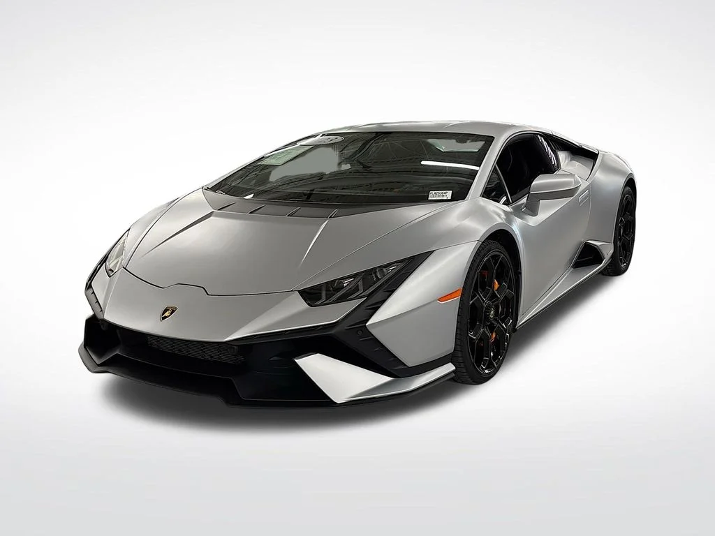 2023 Lamborghini Huracan Tecnica's photo