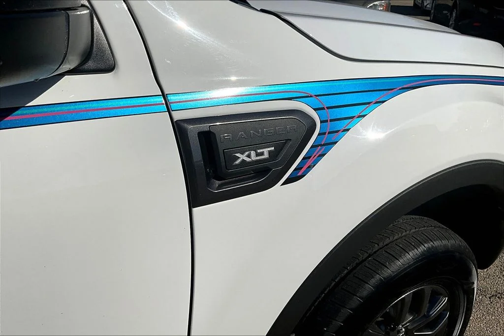 Used 2021 White Ford XLT image 25