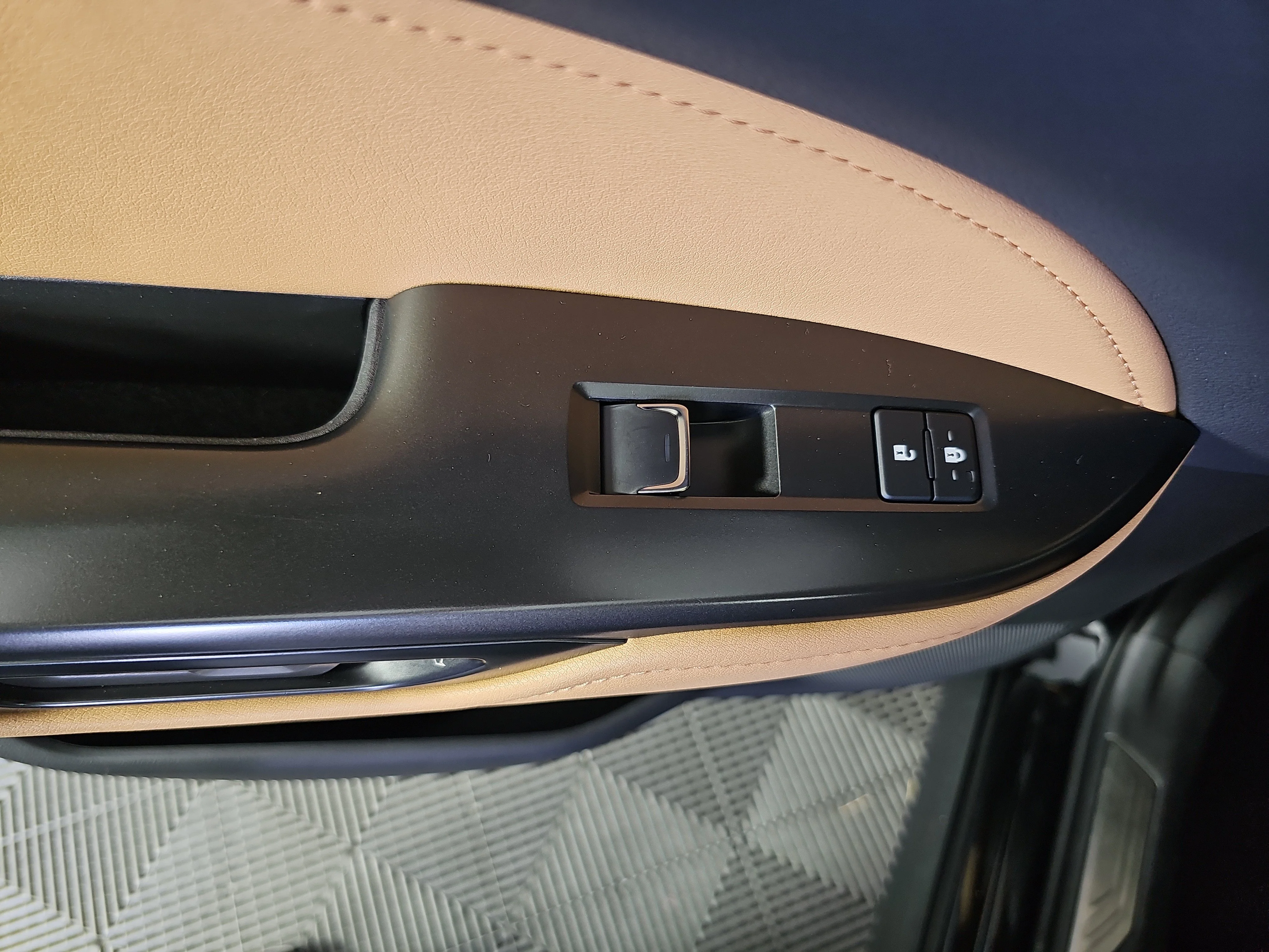 Used 2025 Caviar Lexus NX 250 image 22