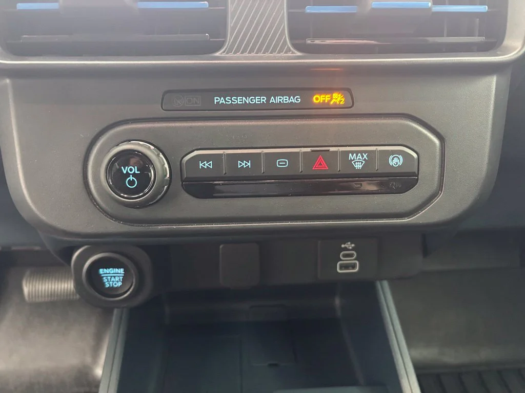 Certified Used 2025 Blue Ford Lobo Standard image 6