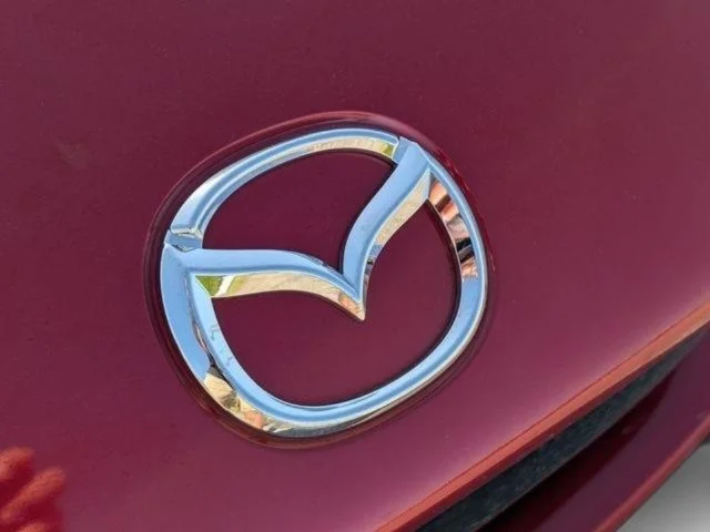Used 2023 Red Mazda Grand Touring image 16
