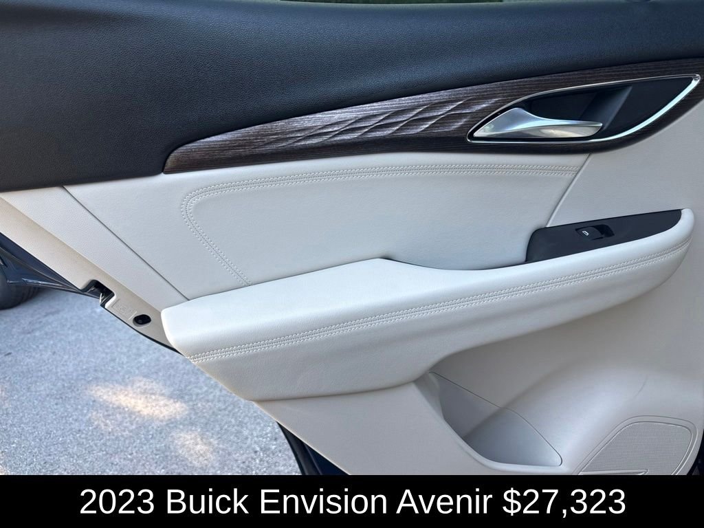 Used 2023 Sapphire Buick Avenir image 14