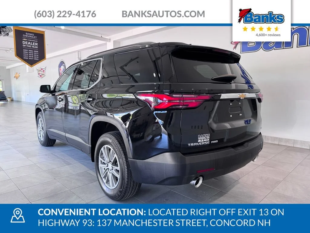 Certified Used 2023 Mosaic Black Metallic Chevrolet LT Cloth image 6