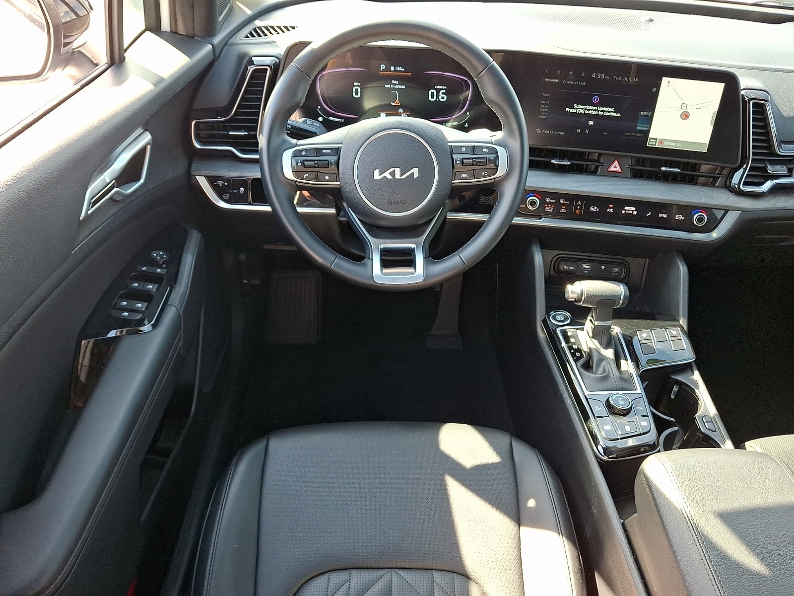Used 2024 Glacial White Pearl - GWP Kia X-Line image 12