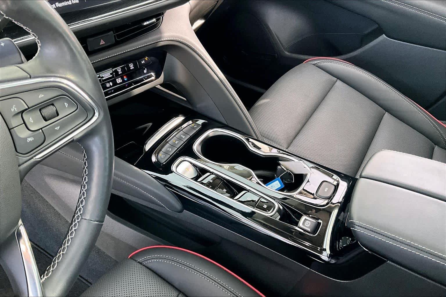 Used 2023 Moonstone Gray Metallic Buick Essence image 17