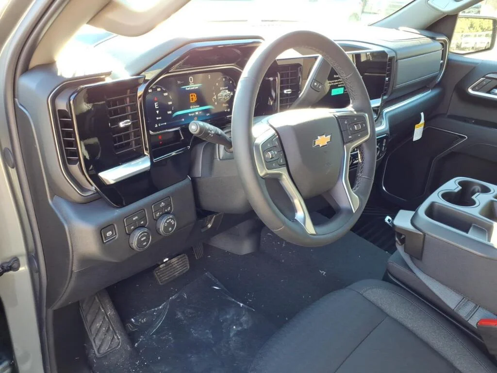 New 2026 Sterling Gray Metallic Chevrolet LT image 8