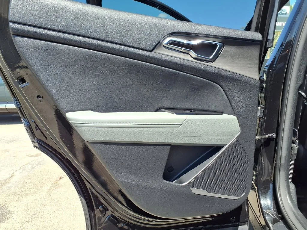 Certified Used 2024 Black Kia X-Line image 20