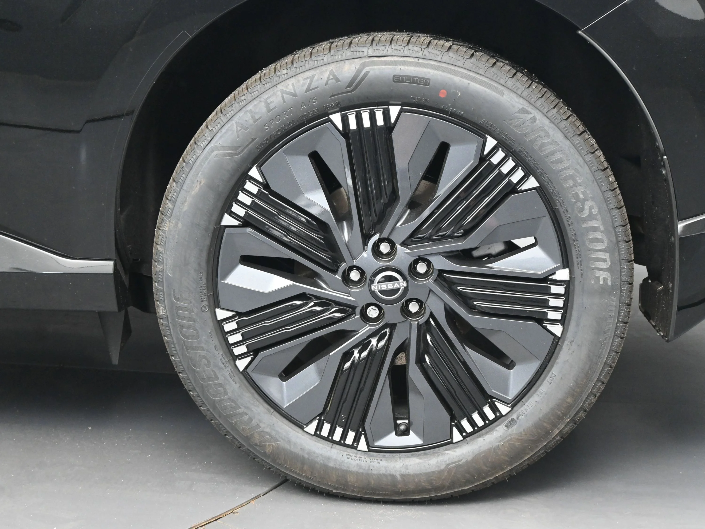 New 2026 Super Black Nissan Platinum image 22