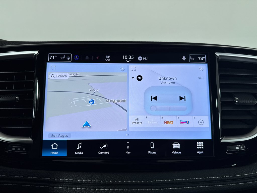 2026 Chrysler Pacifica Limited - Photo 16